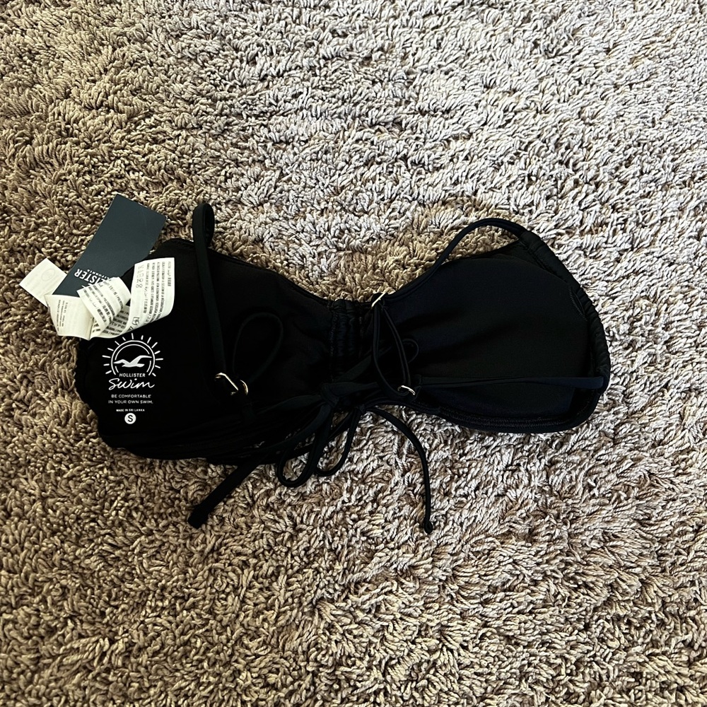 Black hollister swimsuit top